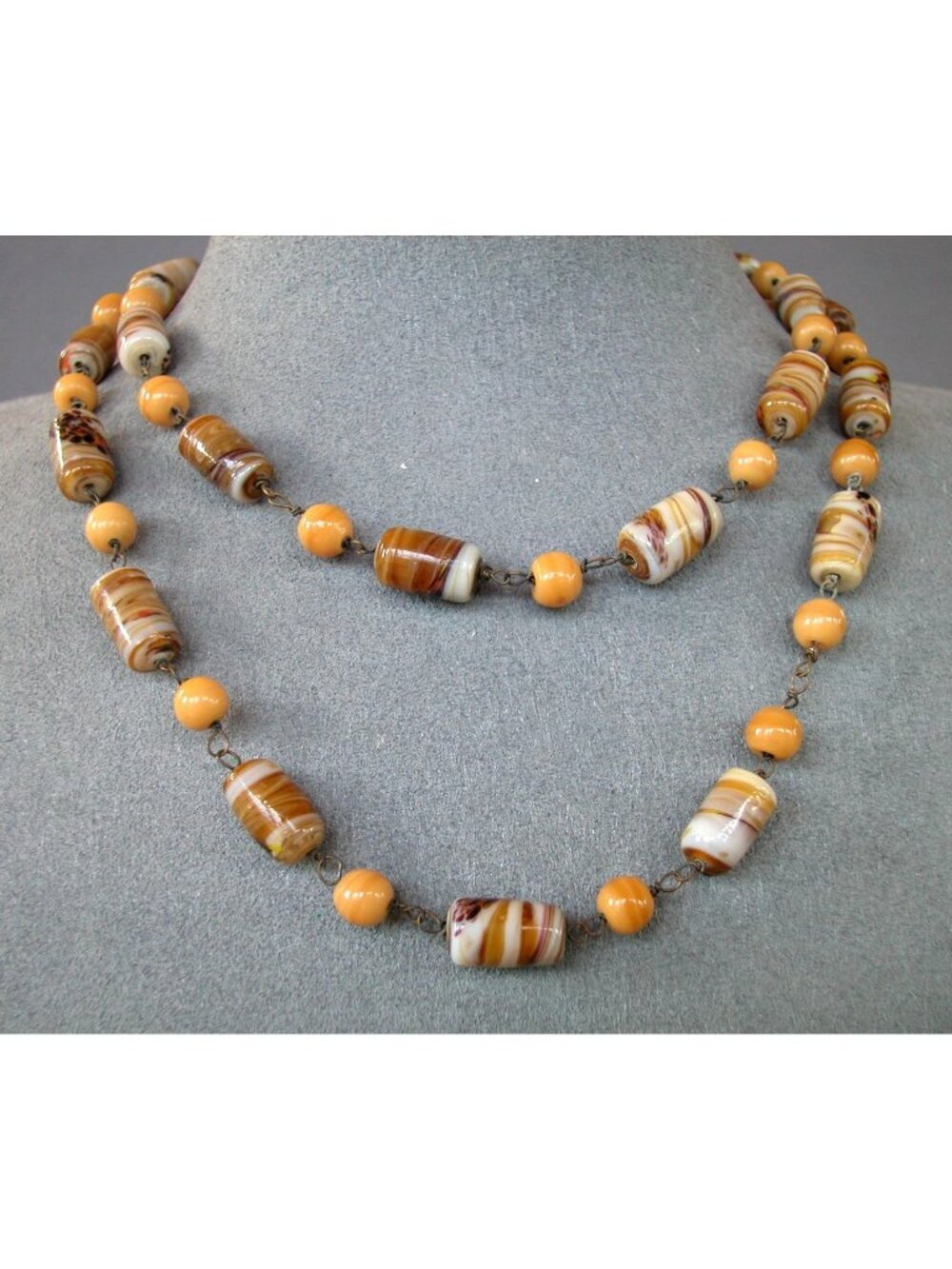 Necklace  Banded Agate & Carnelian 28 Inches